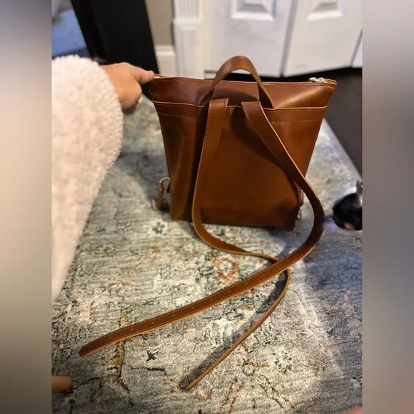 ‼️Never Used‼️🎸Portland Leather🎸🔥NWOT🔥’ALMOST PERFECT' LAPTOP BACKPACK in Honey - Picture 5 of 14